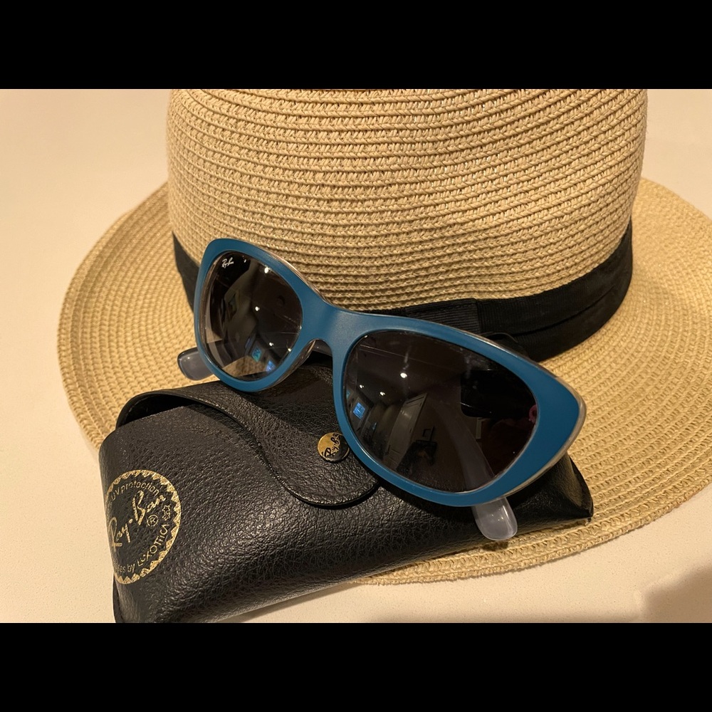 Fun RayBans Ready for the Beach